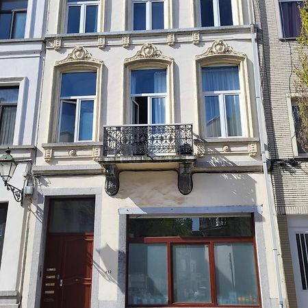 Studio Alicia, Idealement Situe Etterbeek Esterno foto